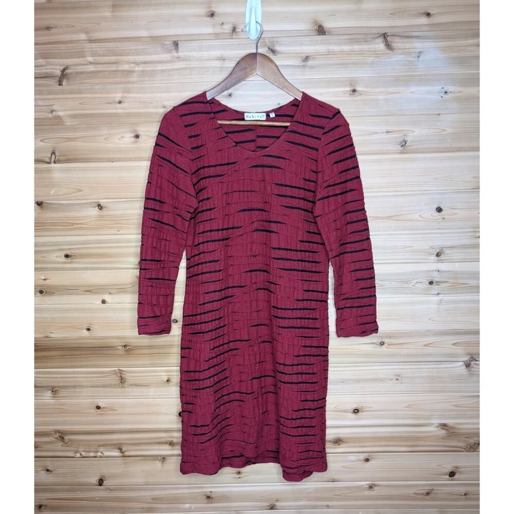 Habitat Dress Womens Small Red Black Textured Knit Knee Length
